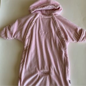 🙂4/$20 Little Me Bunting Size 0-9M